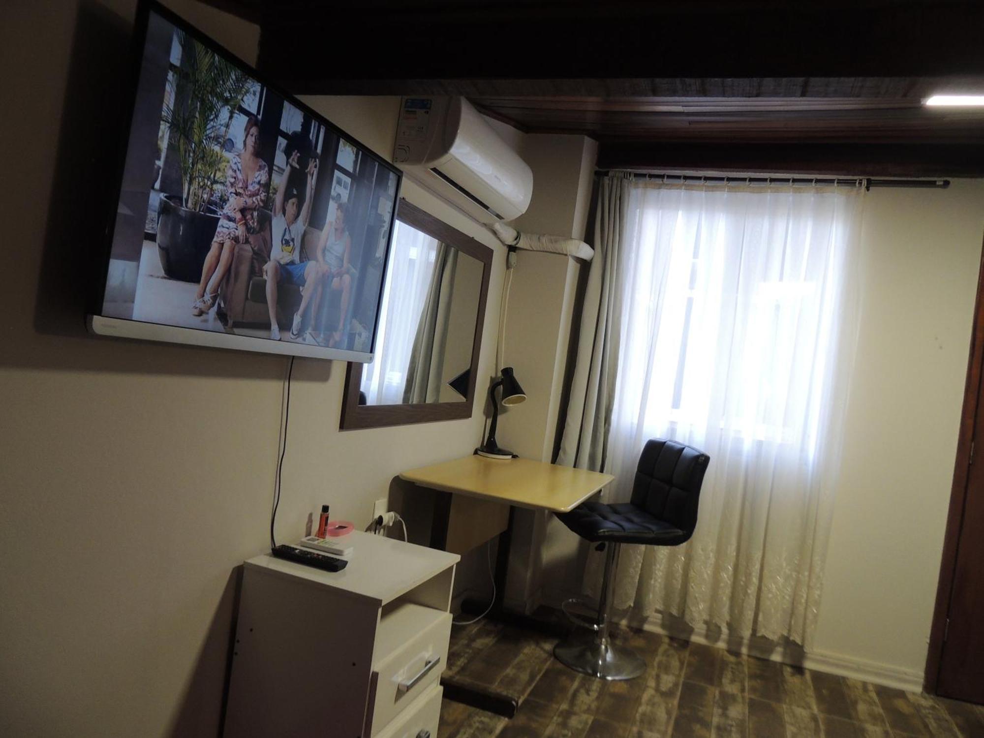 Quartos no Centro por dia Jaraguá do Sul Exterior foto
